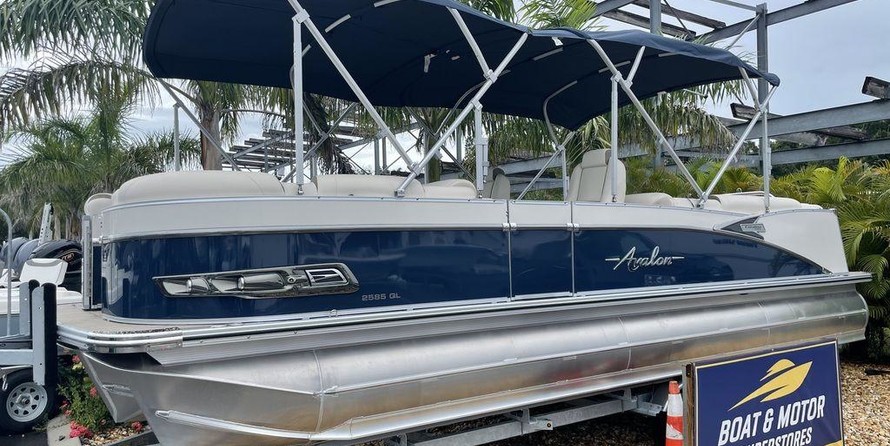 Avalon catalina 25 rf