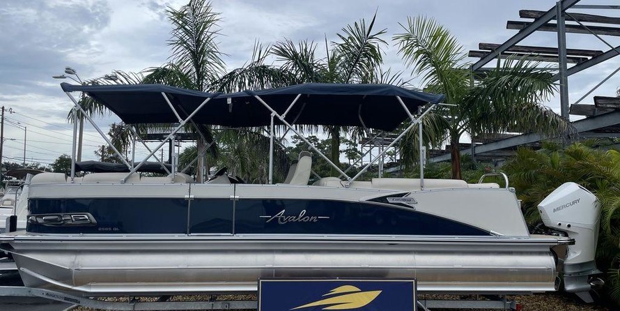 Avalon catalina 25 rf