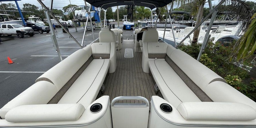 Avalon catalina 25 rf