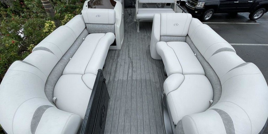 Avalon catalina 25 rf