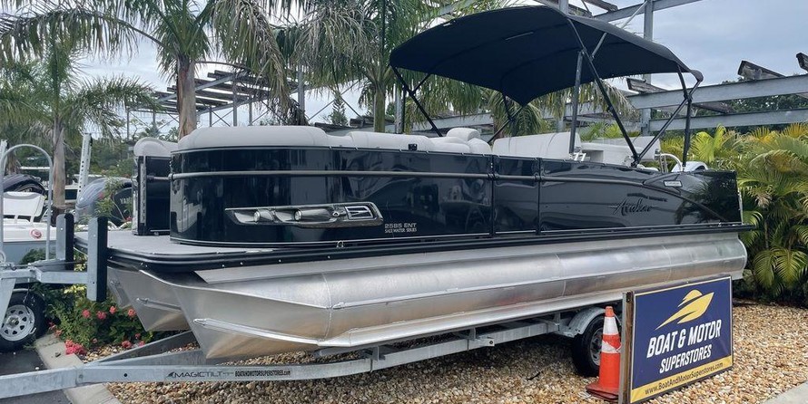 Avalon catalina 25 rf