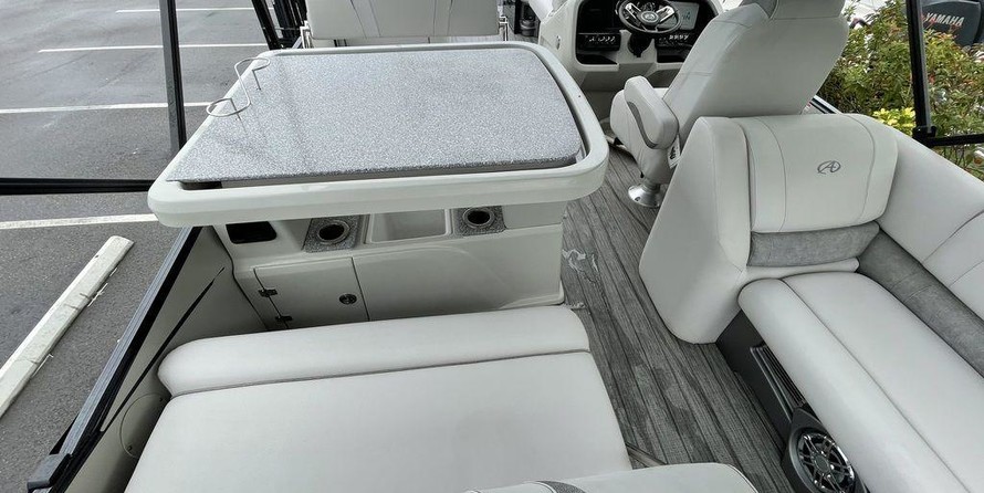 Avalon catalina 25 rf