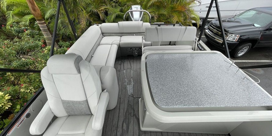 Avalon catalina 25 rf
