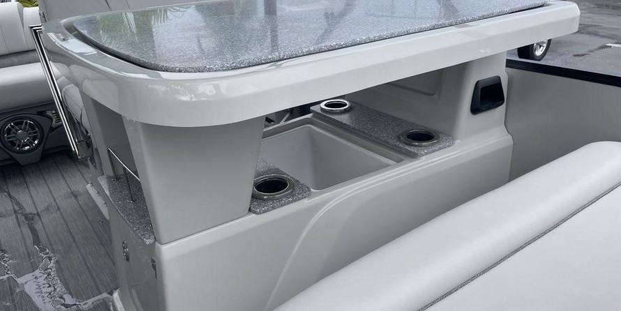 Avalon catalina 25 rf