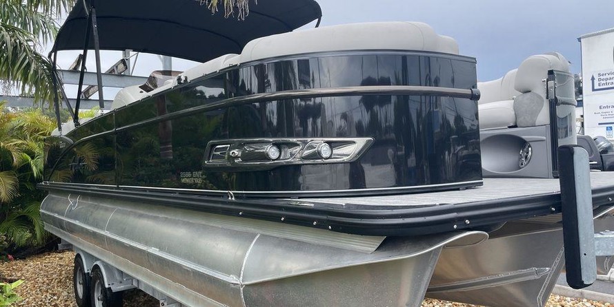 Avalon catalina 25 rf
