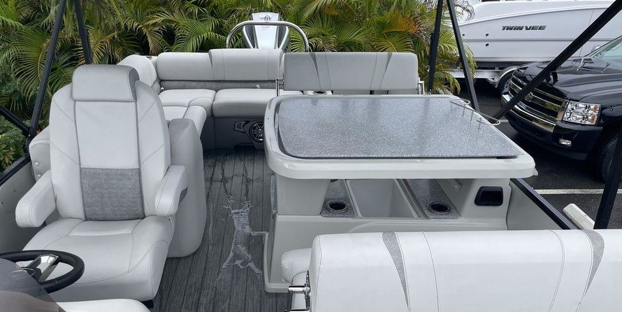 Avalon catalina 25 rf