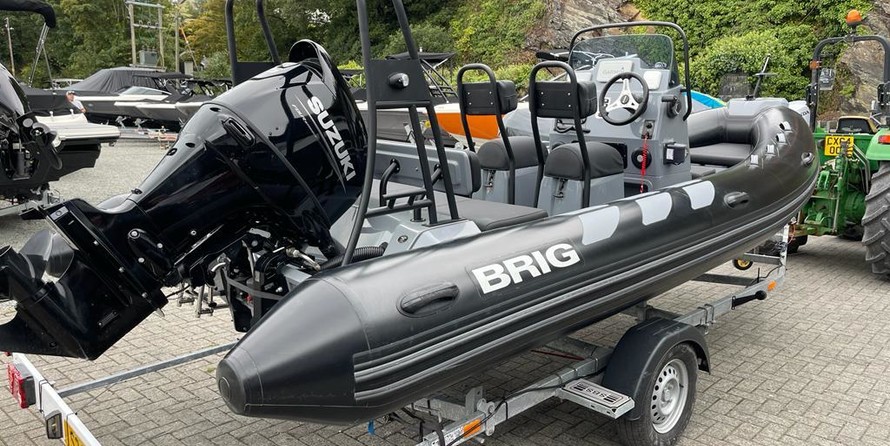 Brig Navigator 570