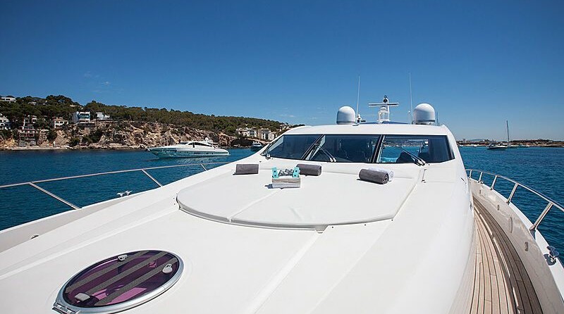 Sunseeker 82