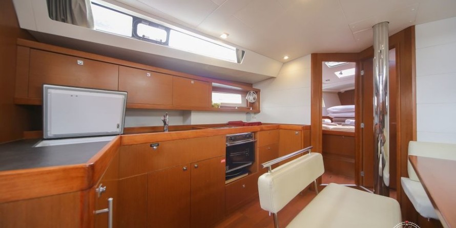 Beneteau Oceanis 45