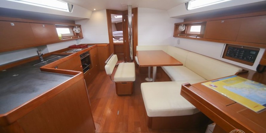 Beneteau Oceanis 45