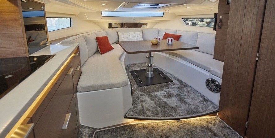 Jeanneau Cap Camarat 10.5 WA