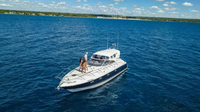 Fairline 43
