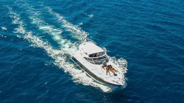 Fairline 43