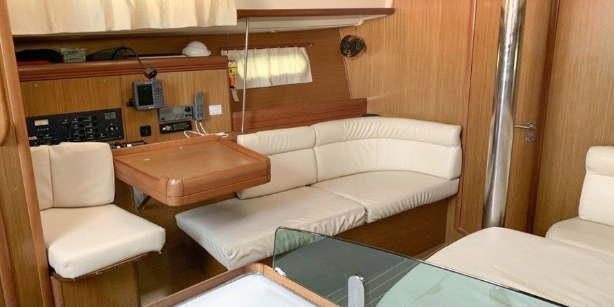Jeanneau Sun Odyssey 42