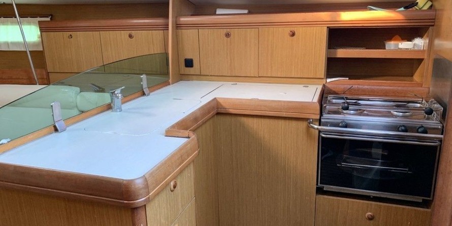 Jeanneau Sun Odyssey 42