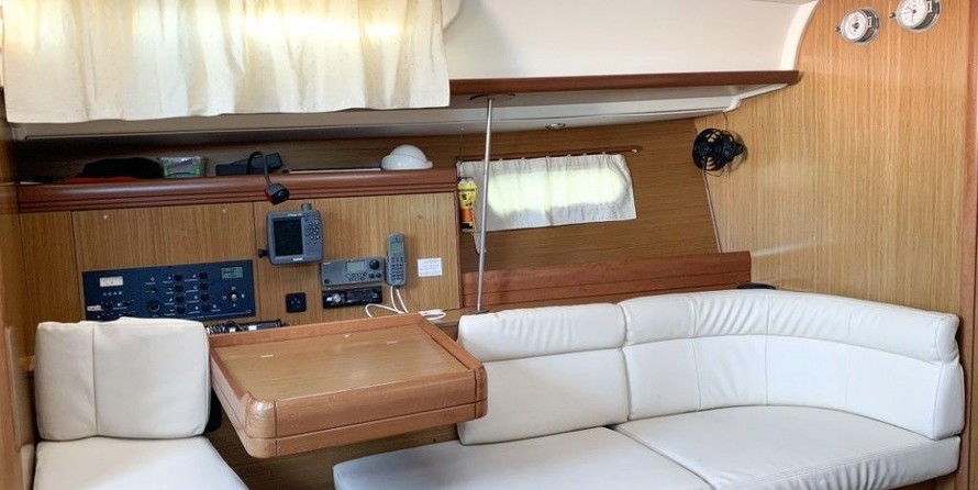 Jeanneau Sun Odyssey 42