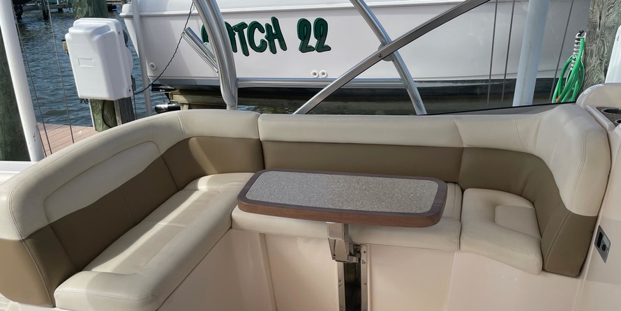 Grady-White Freedom 335