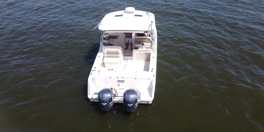 Grady-White Freedom 335