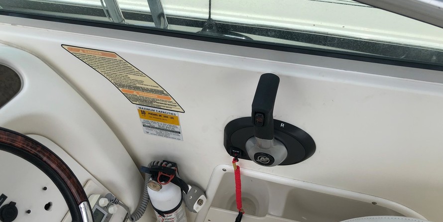 Sea Ray 260 Sundancer