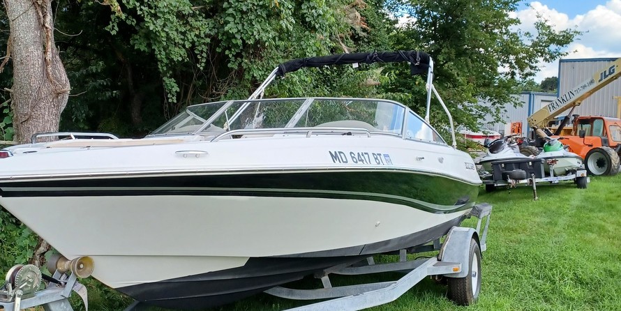 Four winns 200 horizon