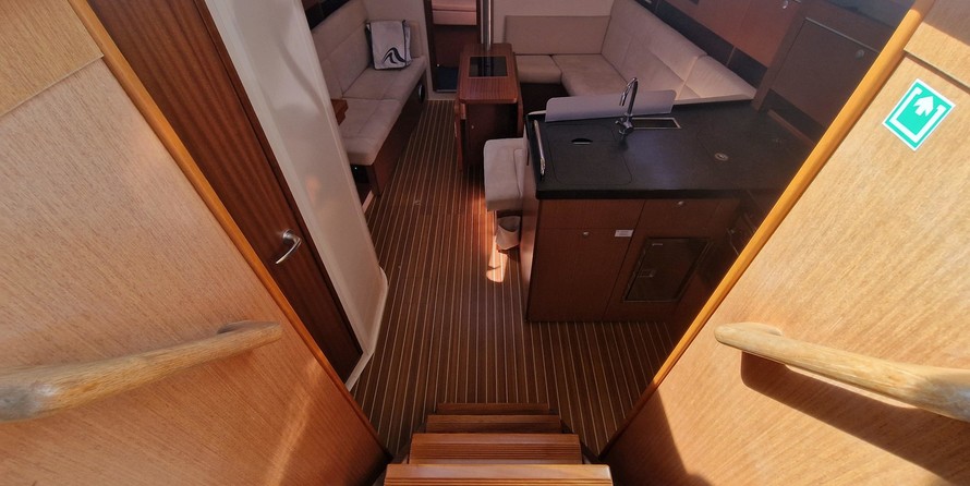 Hanse 385