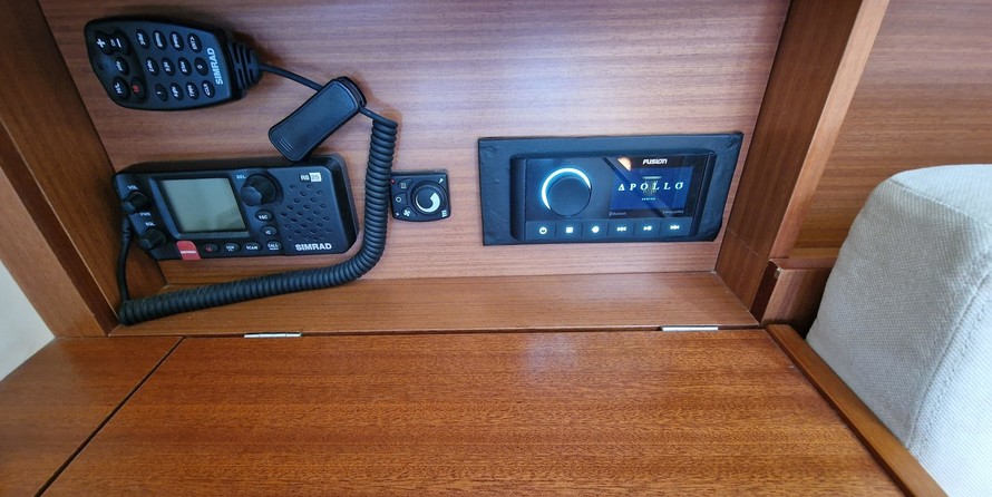 Hanse 385