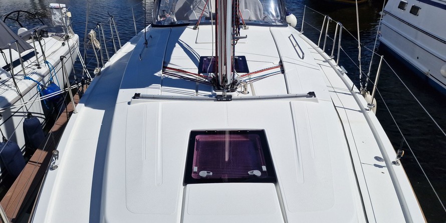 Hanse 385