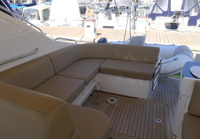 Sealine SC38