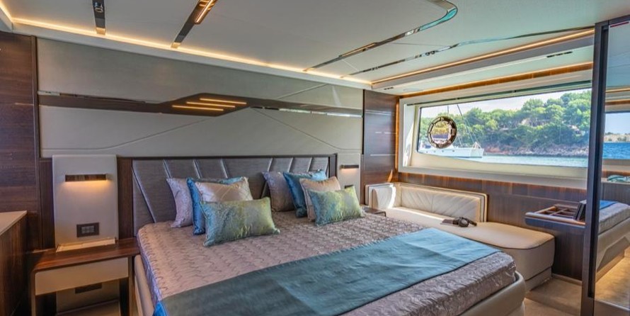 Sunseeker 65 SPORT YACHT