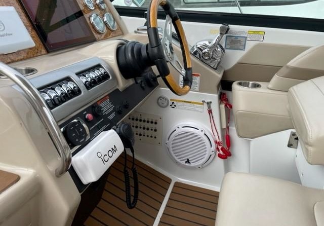 Formula 350 Sun Sport