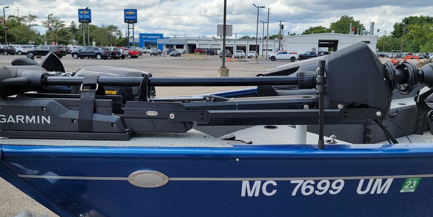 Lund Boats 1650 Rebel XS SS