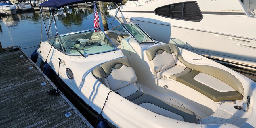 Sea Ray 270 SUNDECK