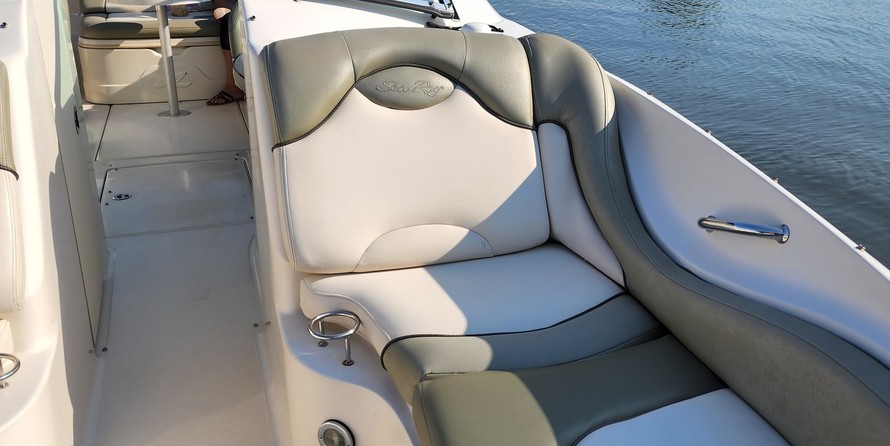 Sea Ray 270 SUNDECK