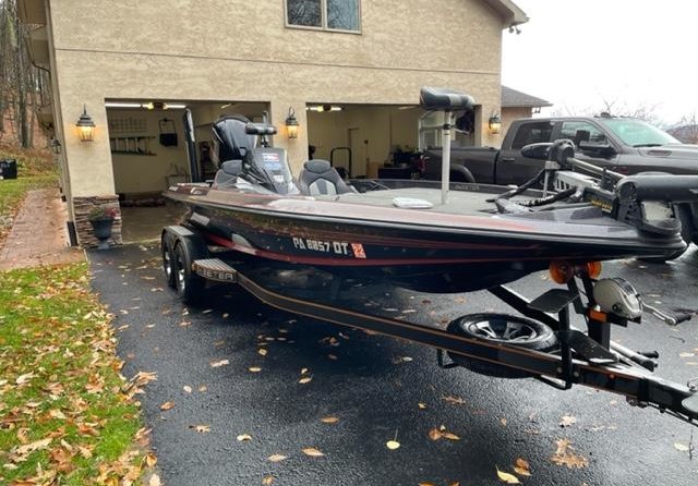 Skeeter zx 250