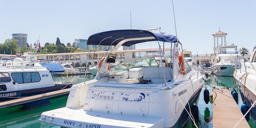 Four Winns 348