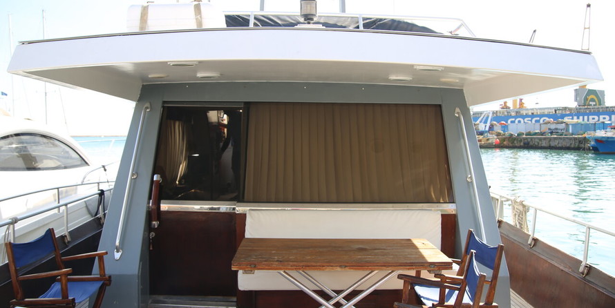 60 x 16 tri-toon passenger vessel