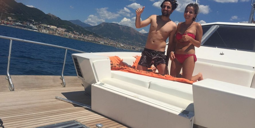 60 x 16 tri-toon passenger vessel