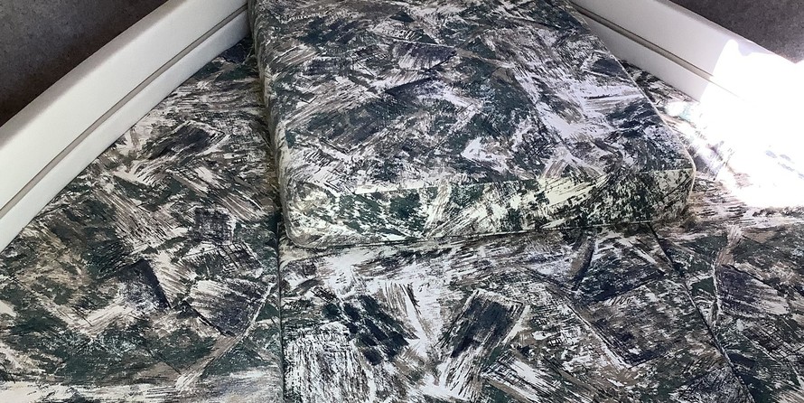 Grady-White Adventure 208