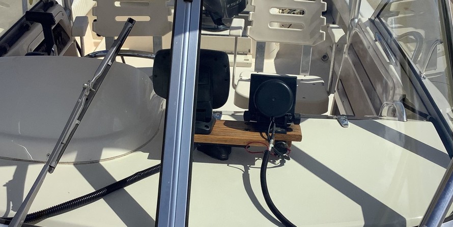 Grady-White Adventure 208