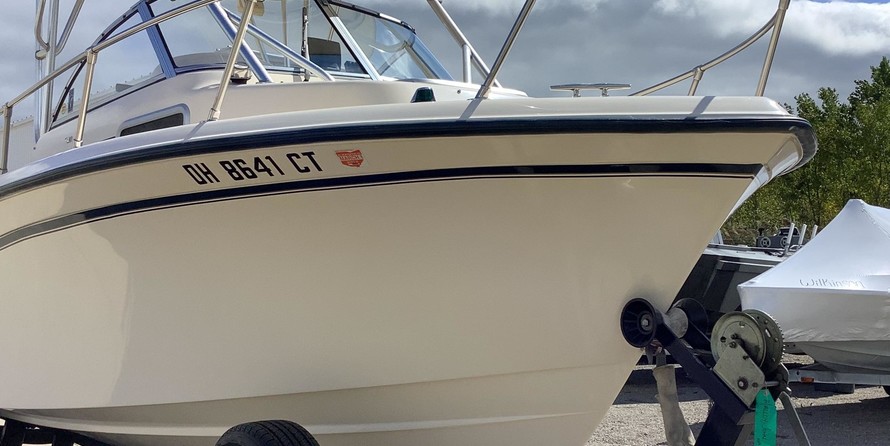 Grady-White Adventure 208