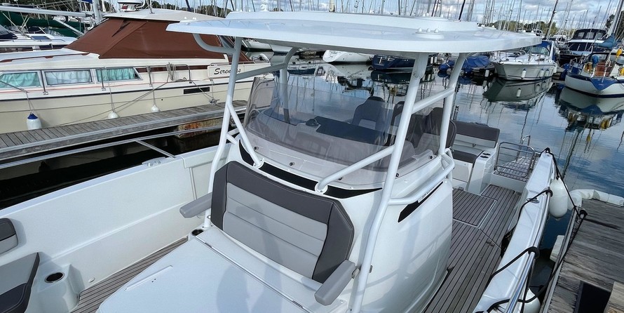 Jeanneau Cap Camarat 9.0 CC