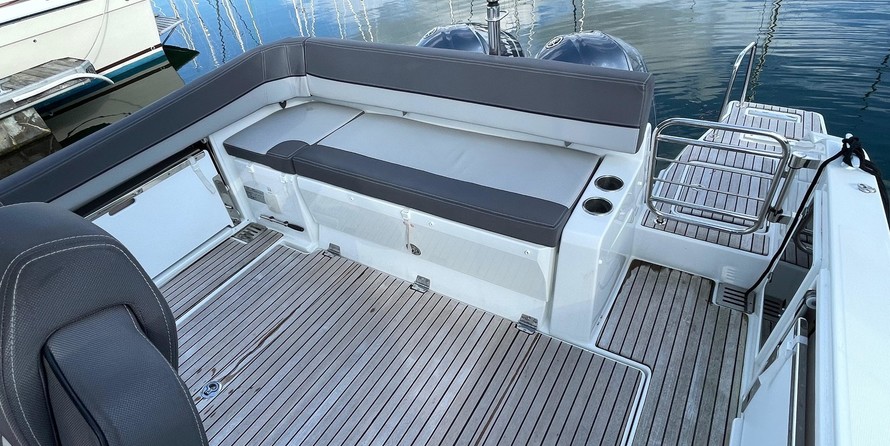 Jeanneau Cap Camarat 9.0 CC