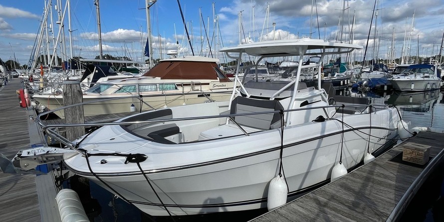 Jeanneau Cap Camarat 9.0 CC