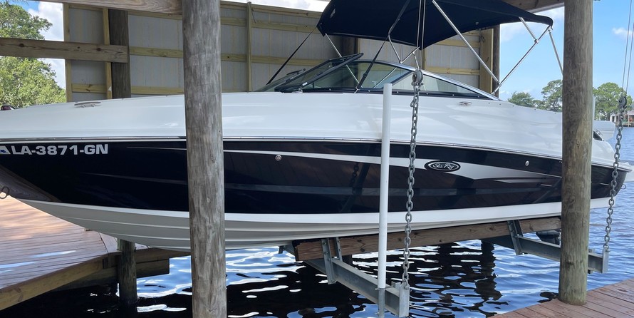 Sea Ray 240 Sundeck