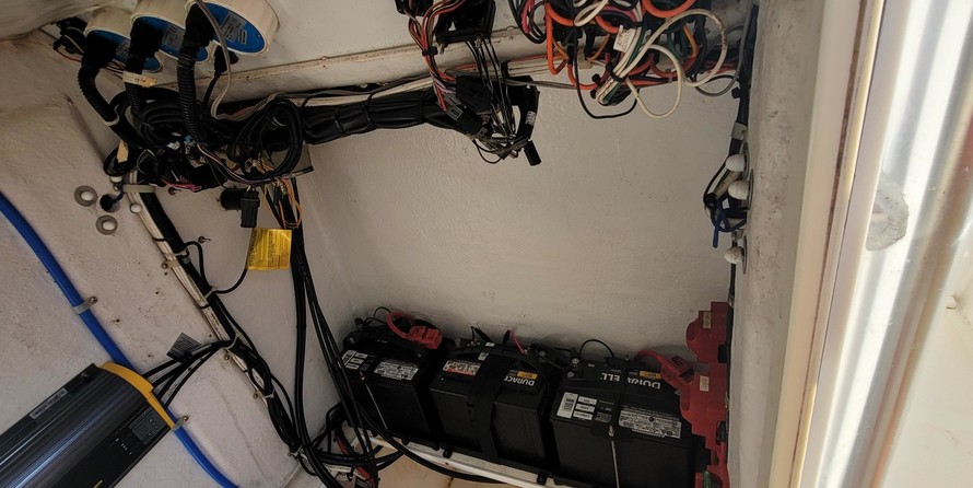 Dusky marine 23.3 open