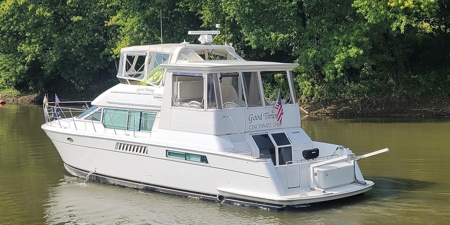 Carver 41 Cockpit Motor Yacht
