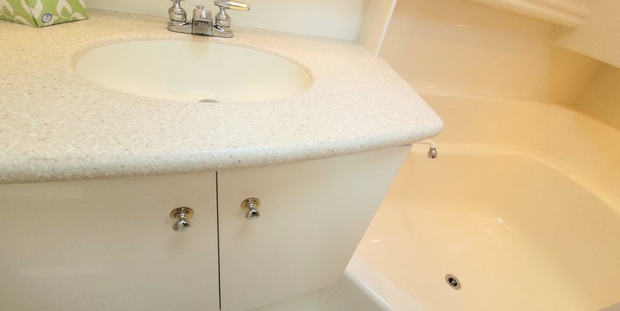 Carver 41 Cockpit Motor Yacht