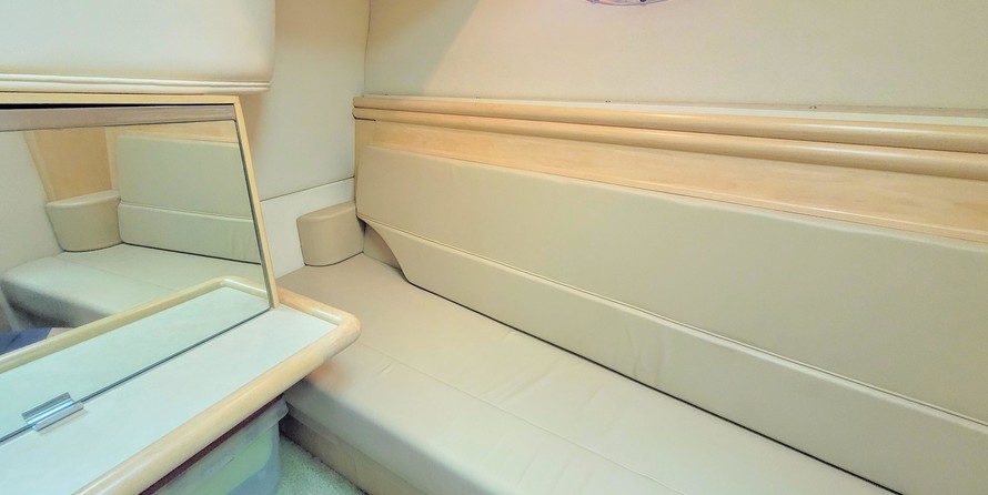 Carver 41 Cockpit Motor Yacht