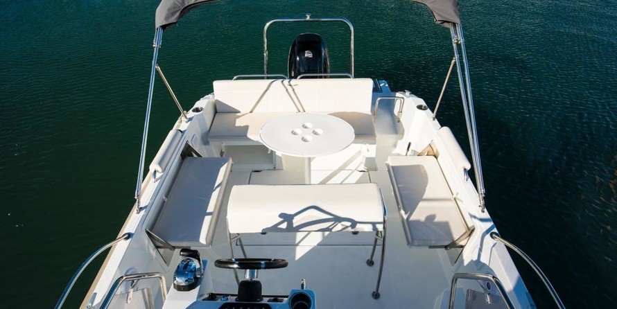 Beneteau Flyer 7 SUNdeck