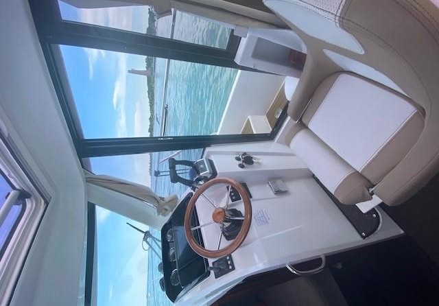 Jeanneau Merry Fisher 855